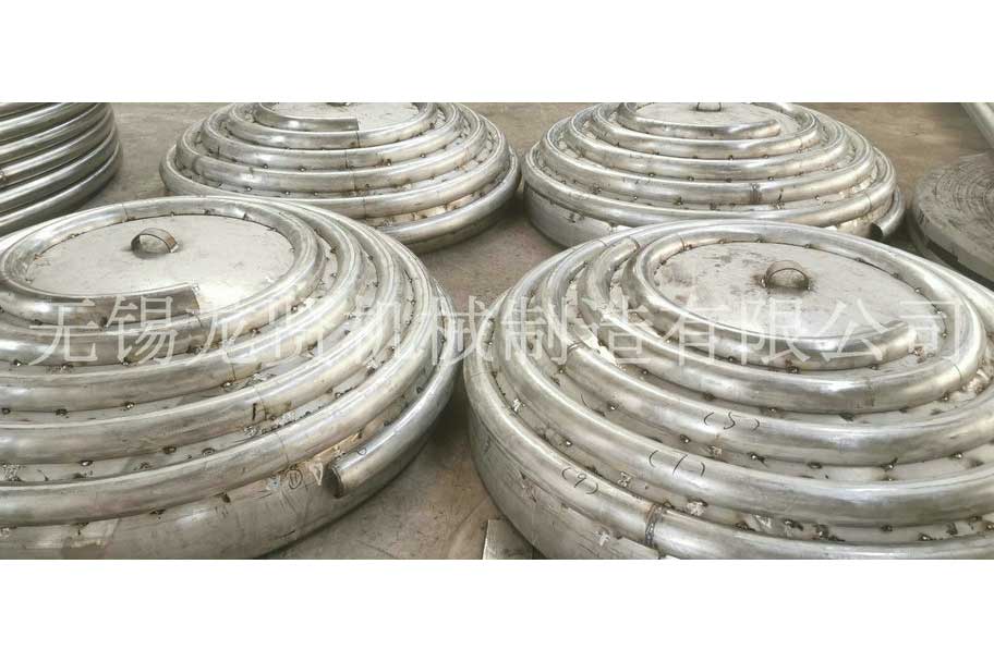 封頭盤(pán)管選購(gòu)有方法，保養(yǎng)要認(rèn)真！