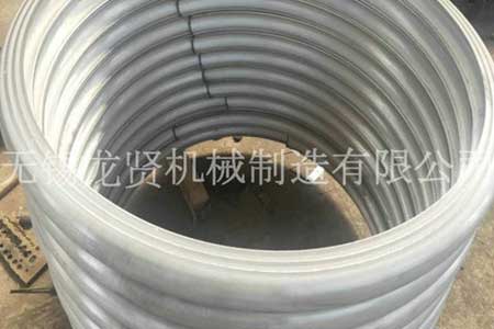 相比圓管，半管的優(yōu)勢