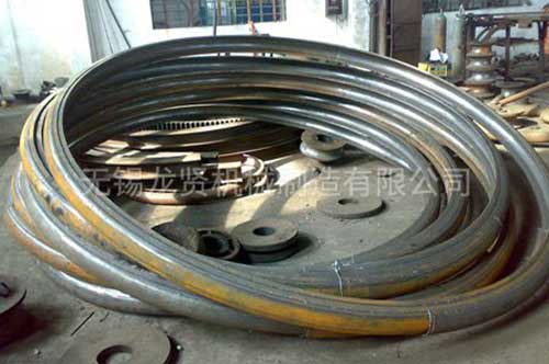 半圓管的特點(diǎn)是什么？